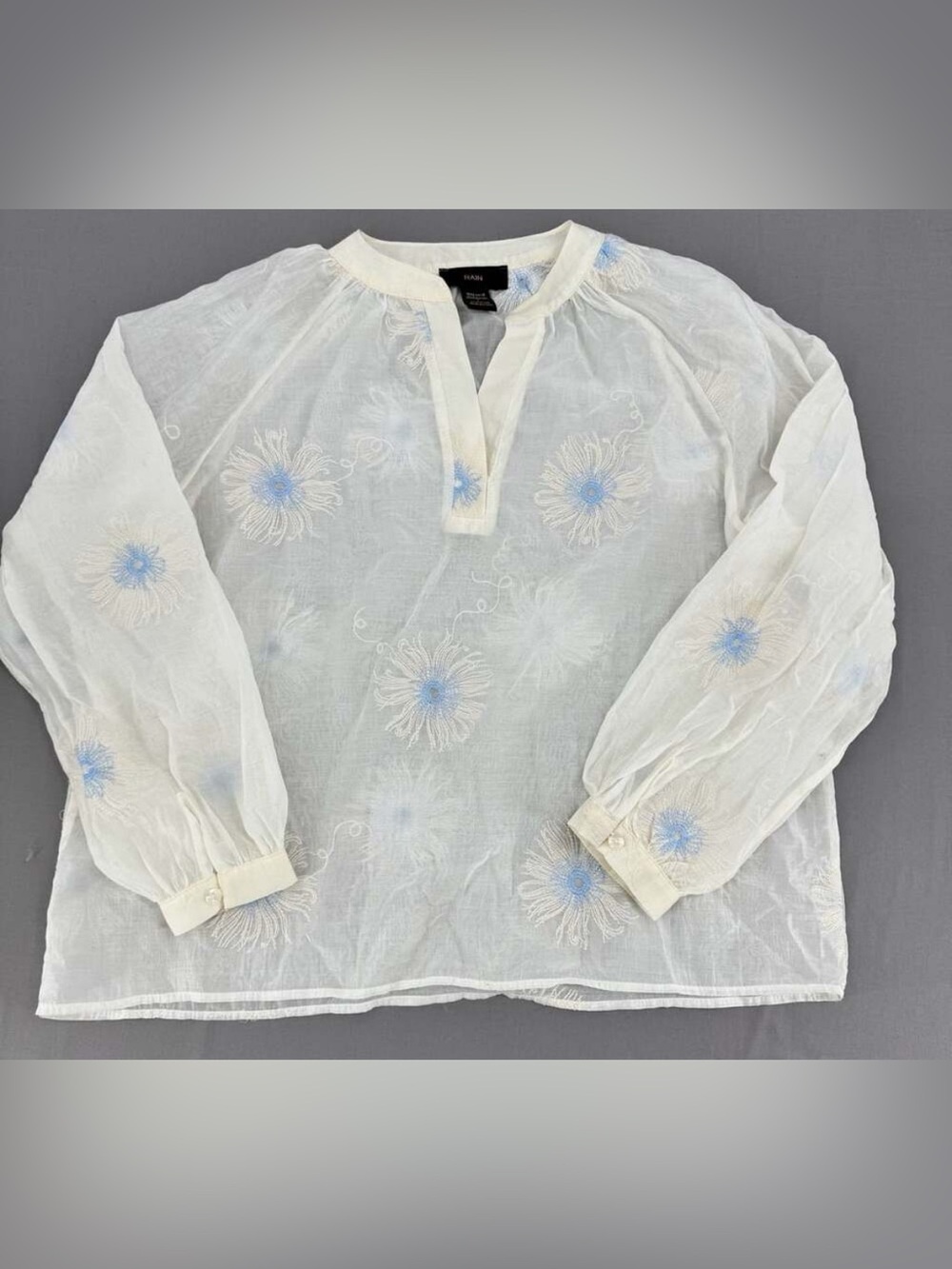 RAIN Women's Ivory White Blue Floral Embroidered Lyocell Blend Blouse Top Size L